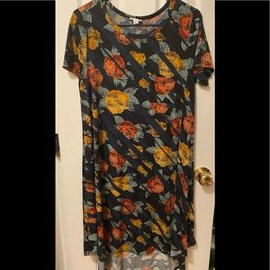 Lularoe S Carly Silky Material